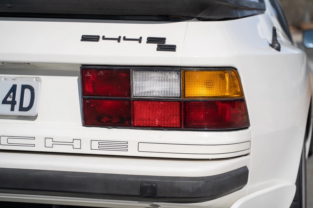 1990 Porsche 944 S2 - Image 30 of 31