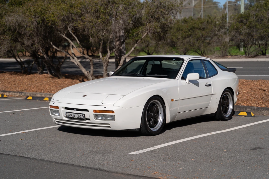 1990 Porsche 944 S2 - Image 11 of 31