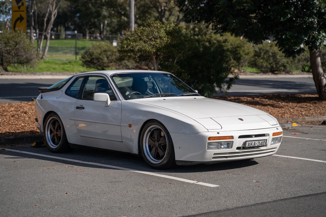 1990 Porsche 944 S2 - Image 14 of 31