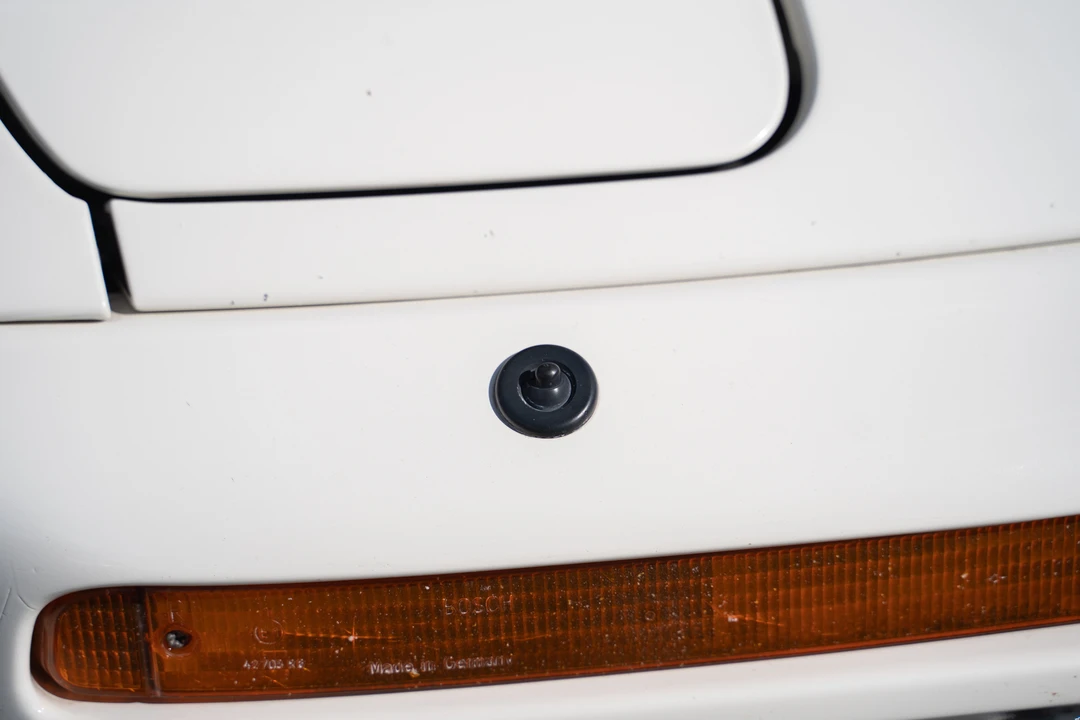 1990 Porsche 944 S2 - Image 24 of 31