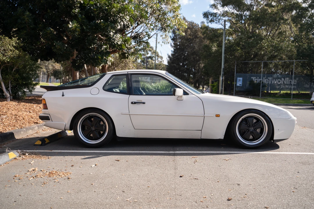 1990 Porsche 944 S2 - Image 8 of 31