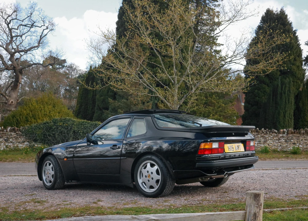1990 Porsche 944 S2 - Image 25 of 31