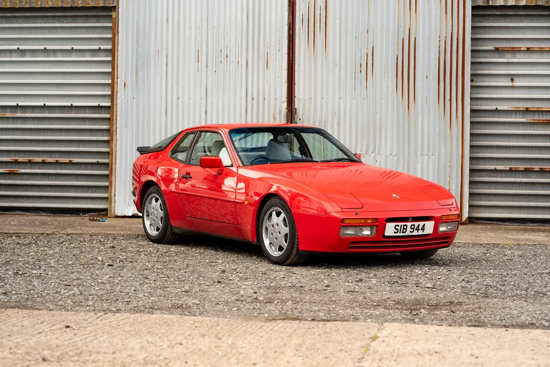 1990 Porsche 944 Turbo - Image 12 of 31