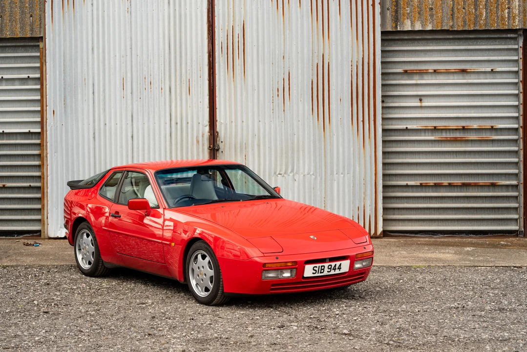 1990 Porsche 944 Turbo - Image 14 of 31