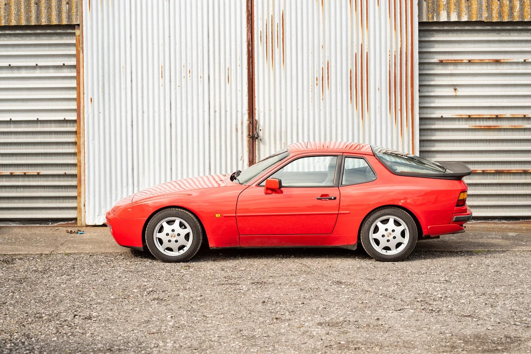 1990 Porsche 944 Turbo - Image 9 of 31