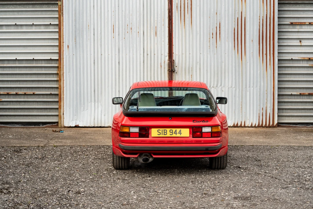 1990 Porsche 944 Turbo - Image 7 of 31