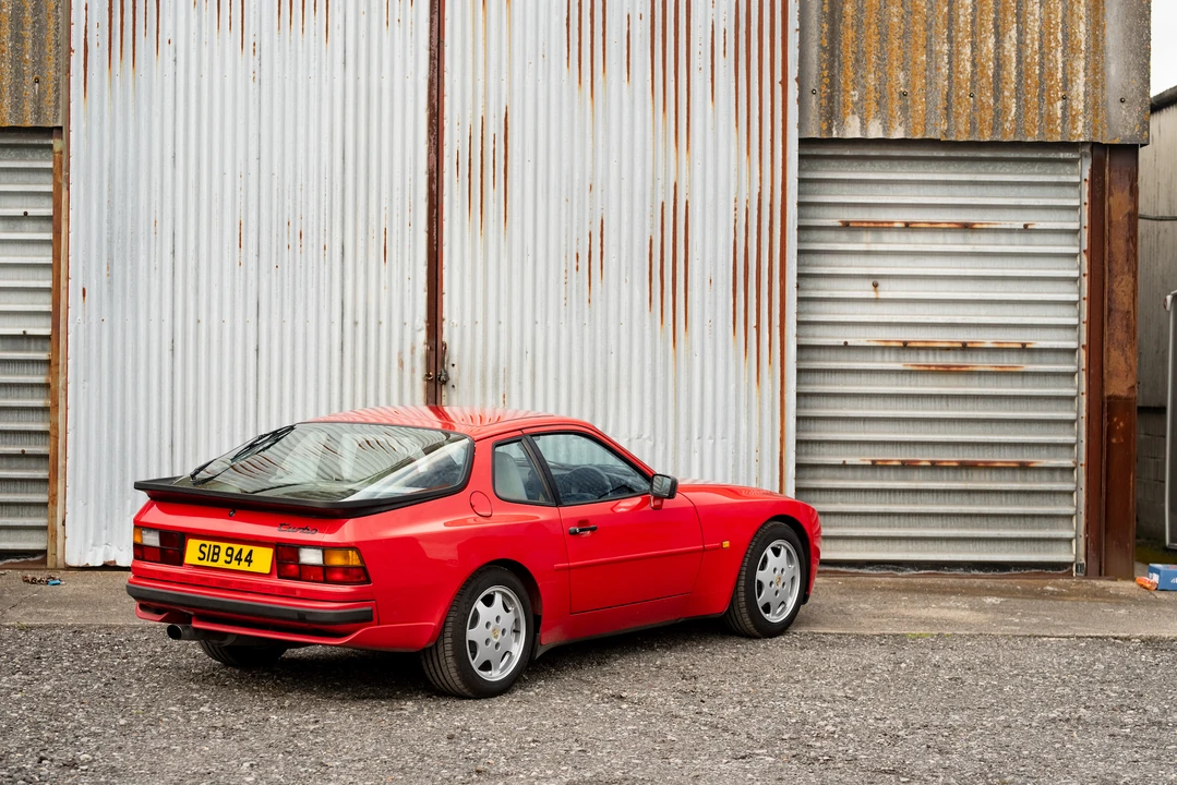 1990 Porsche 944 Turbo - Image 21 of 31