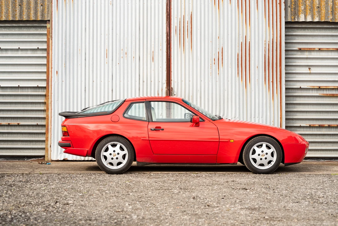 1990 Porsche 944 Turbo - Image 16 of 31
