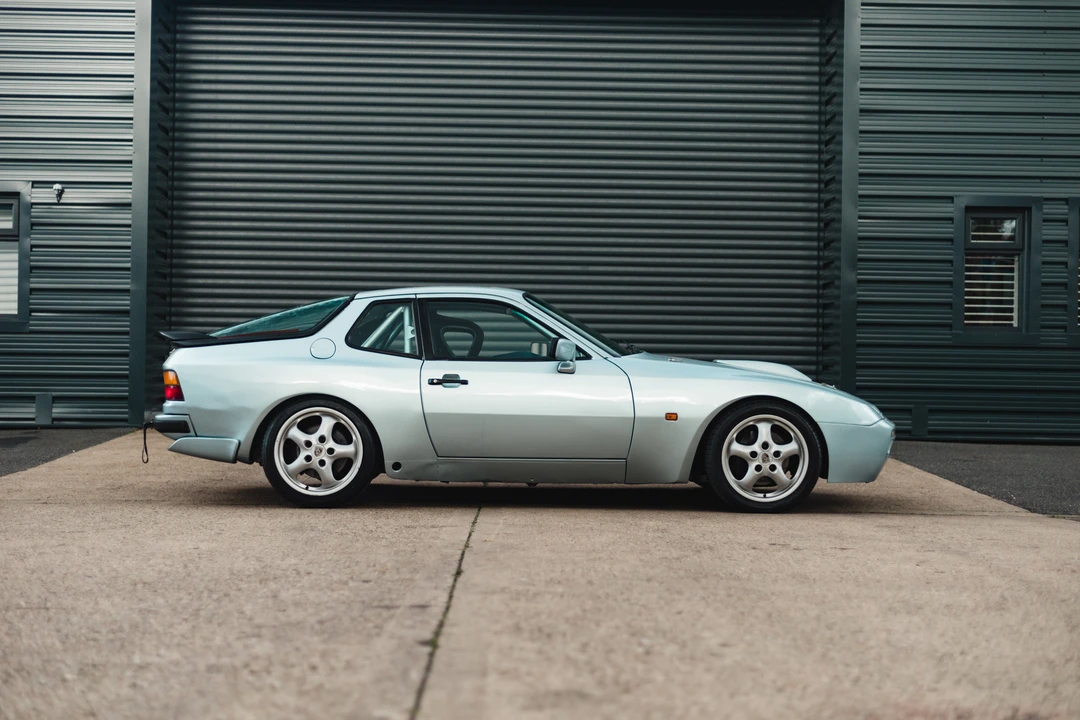 1990 Porsche 944 Turbo - Image 15 of 31