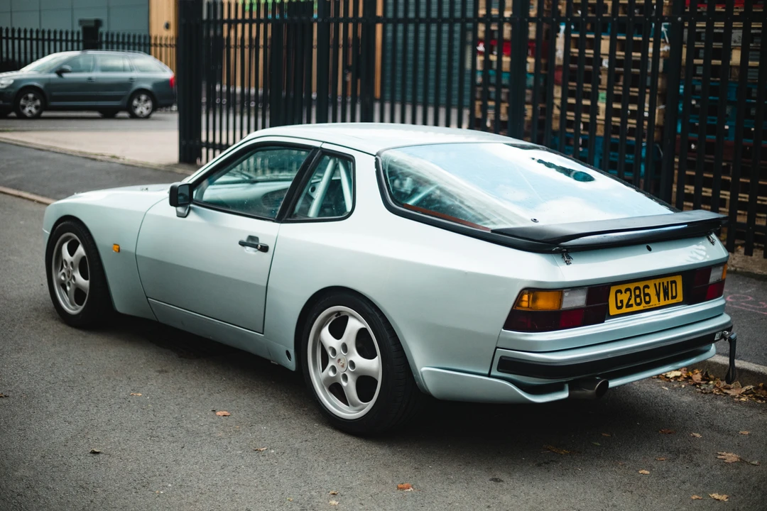 1990 Porsche 944 Turbo - Image 7 of 31