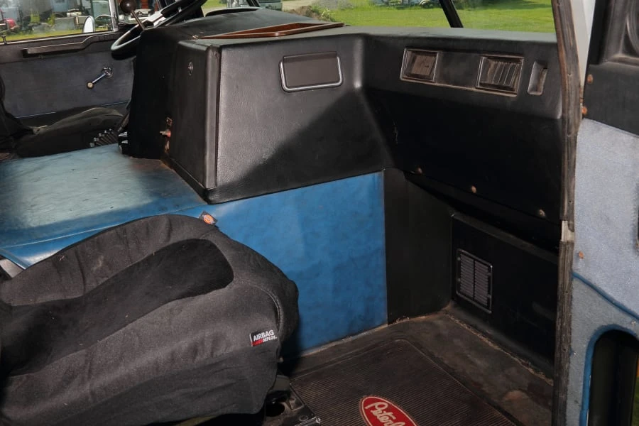 1990 Peterbilt - Image 25 of 31