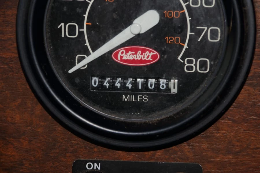 1990 Peterbilt - Image 23 of 31