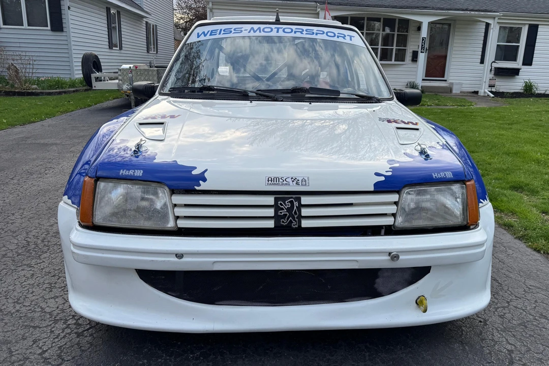 1990 Peugeot 205 - Image 2 of 31