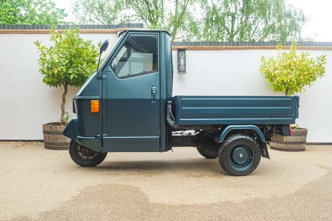 1990 Piaggio - Image 5 of 30