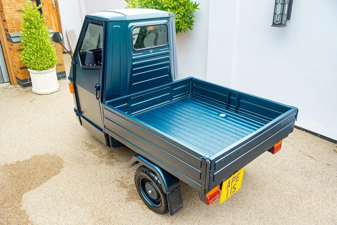 1990 Piaggio - Image 9 of 30
