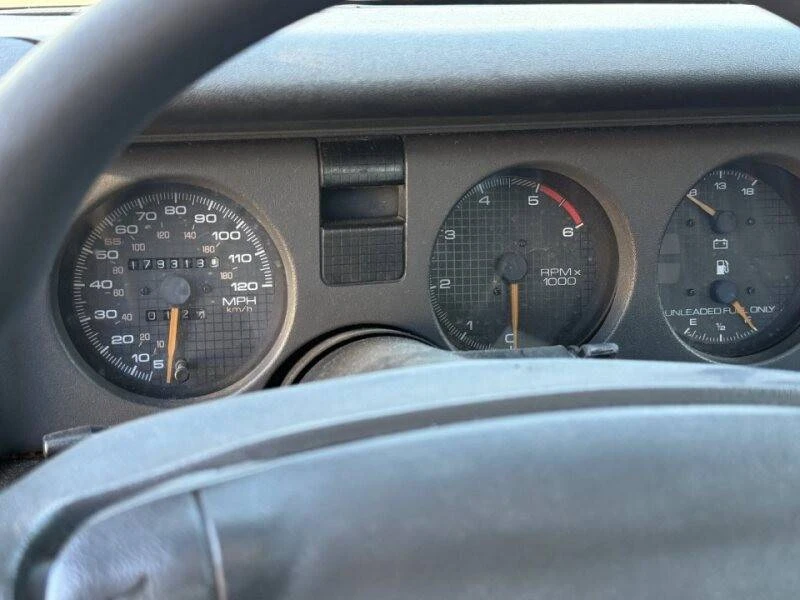 1990 Pontiac Firebird 3rd Gen - Image 6 of 8