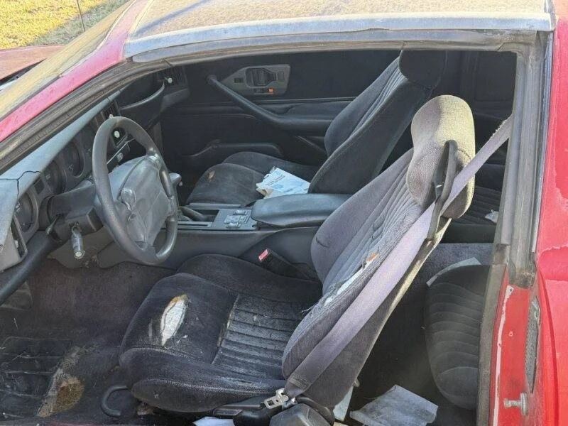 1990 Pontiac Firebird 3rd Gen - Image 7 of 8