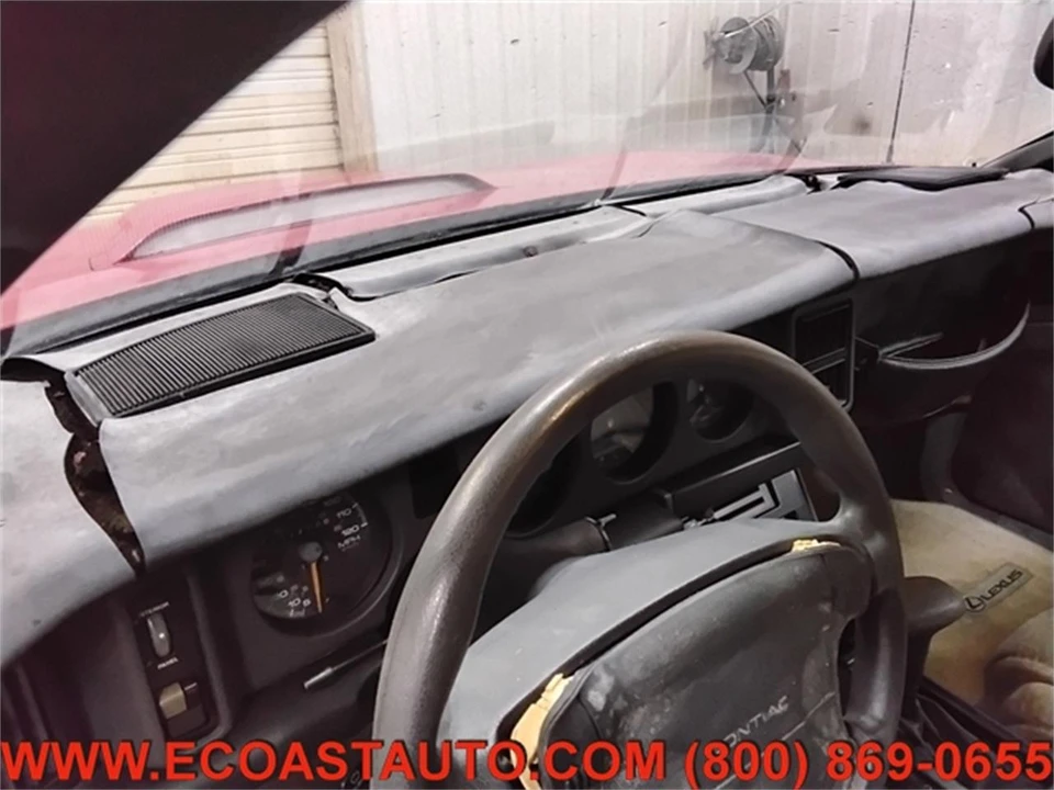 1990 Pontiac Firebird 3rd Gen - Image 19 of 21