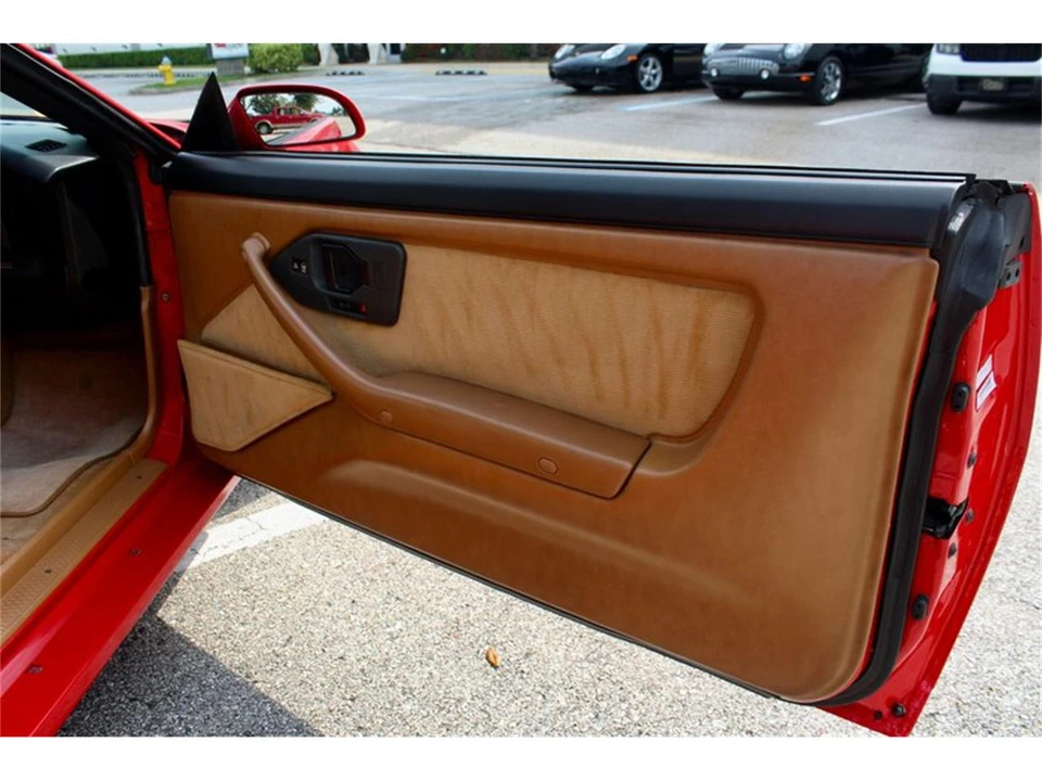 1990 Pontiac Firebird 3rd Gen - Image 28 of 31