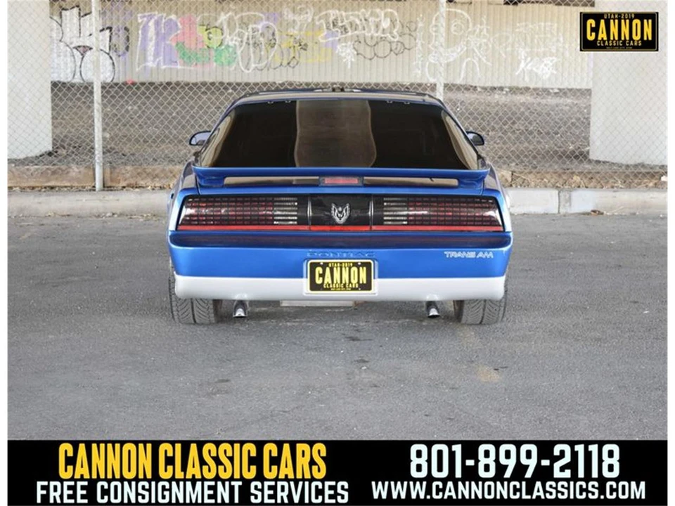 1990 Pontiac Firebird 3rd Gen - Image 13 of 31