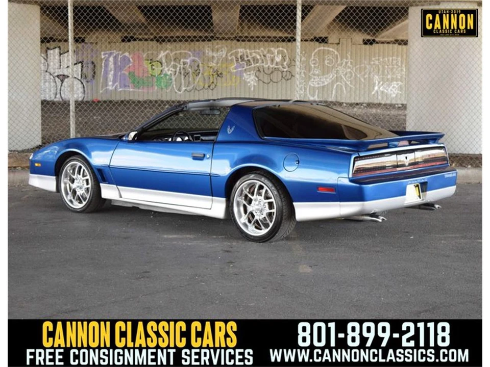 1990 Pontiac Firebird 3rd Gen - Image 15 of 31