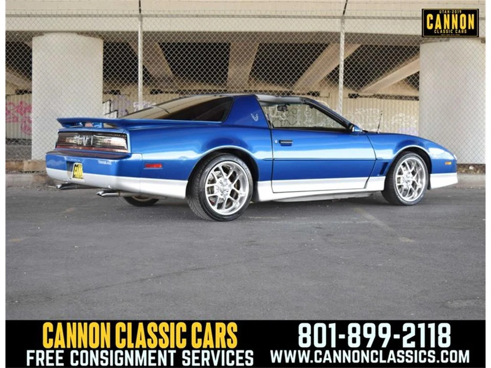 1990 Pontiac Firebird 3rd Gen - Image 12 of 31