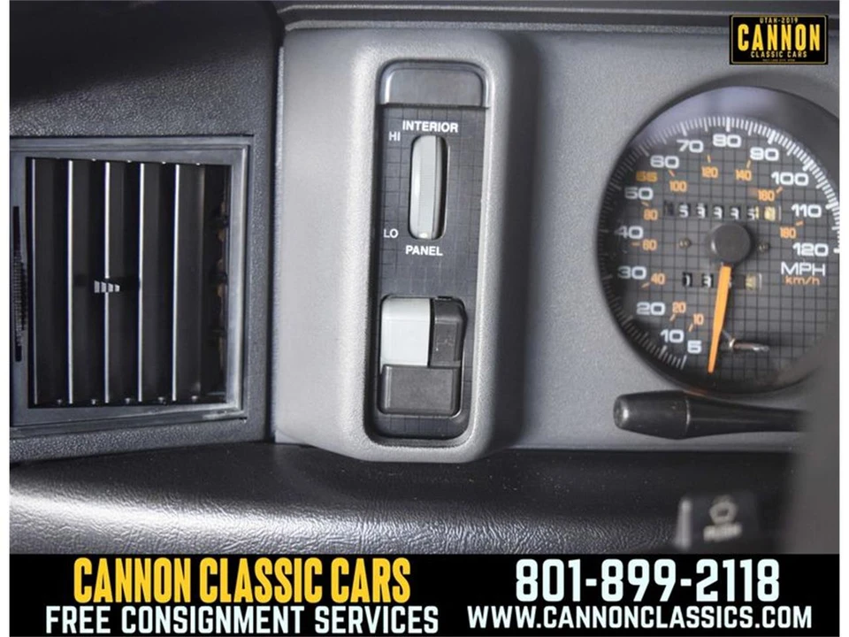 1990 Pontiac Firebird 3rd Gen - Image 30 of 31