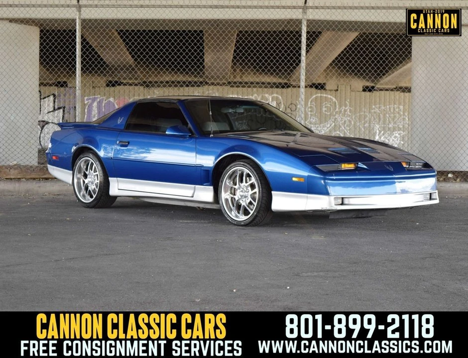 1990 Pontiac Firebird 3rd Gen - Image 8 of 31
