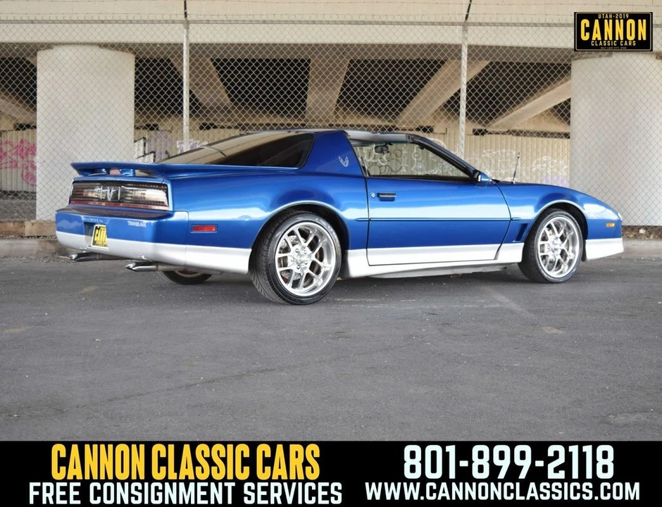 1990 Pontiac Firebird 3rd Gen - Image 12 of 31