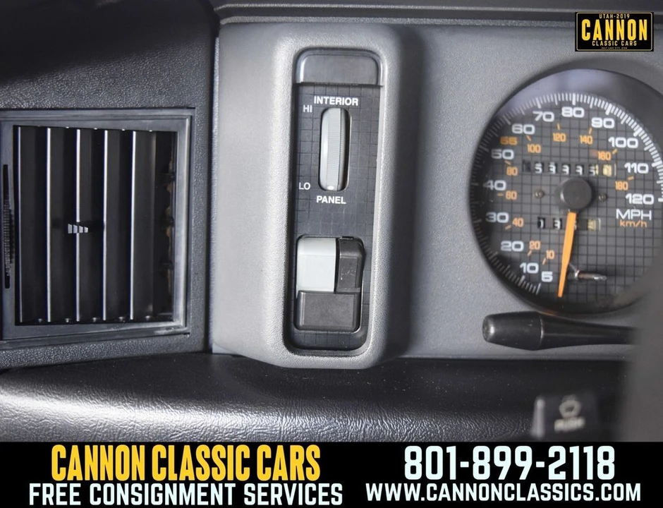 1990 Pontiac Firebird 3rd Gen - Image 30 of 31