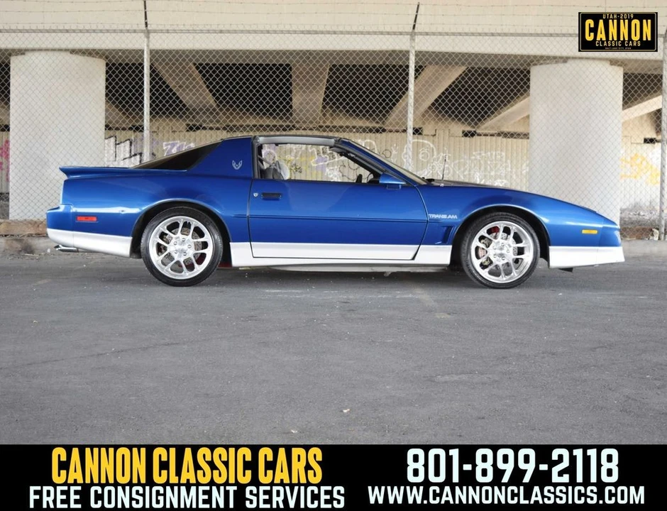 1990 Pontiac Firebird 3rd Gen - Image 10 of 31