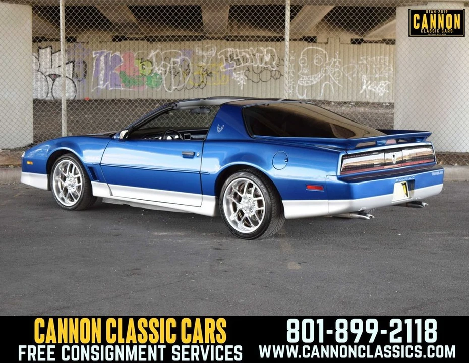1990 Pontiac Firebird 3rd Gen - Image 15 of 31