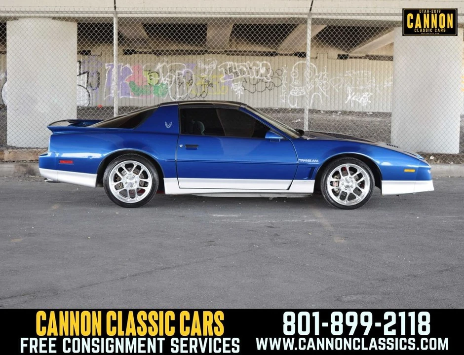 1990 Pontiac Firebird 3rd Gen - Image 9 of 31