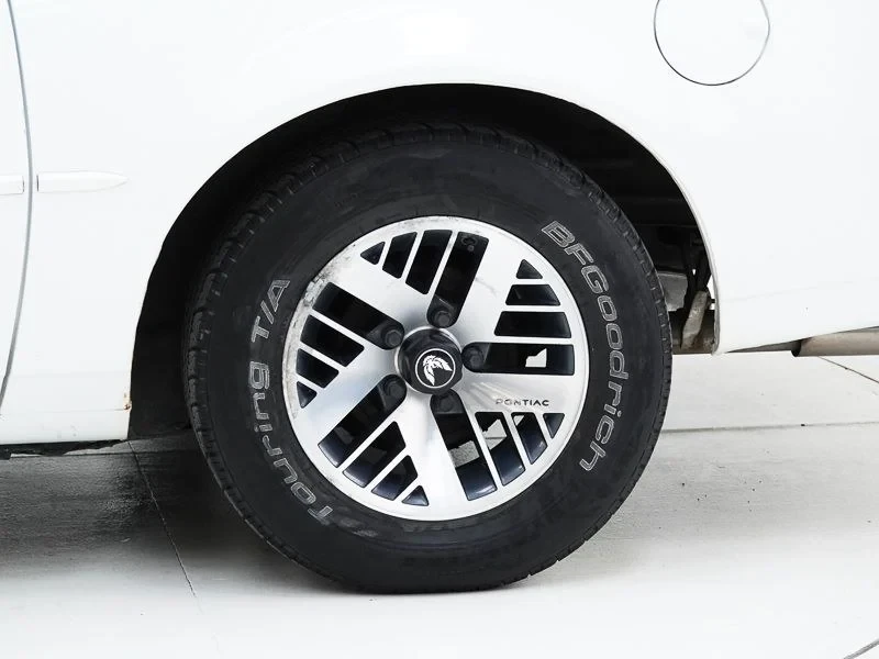 1990 Pontiac Firebird 3rd Gen - Image 14 of 30