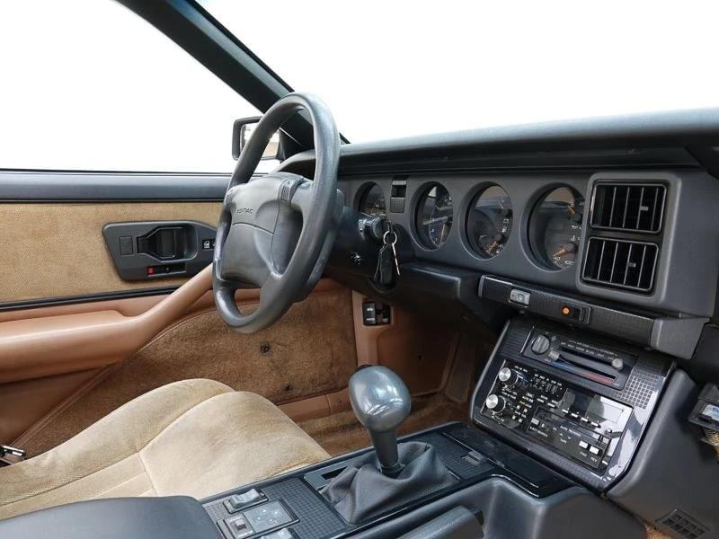 1990 Pontiac Firebird 3rd Gen - Image 26 of 30
