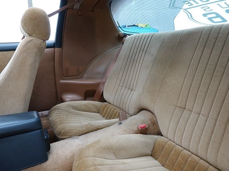 1990 Pontiac Firebird 3rd Gen - Image 28 of 31
