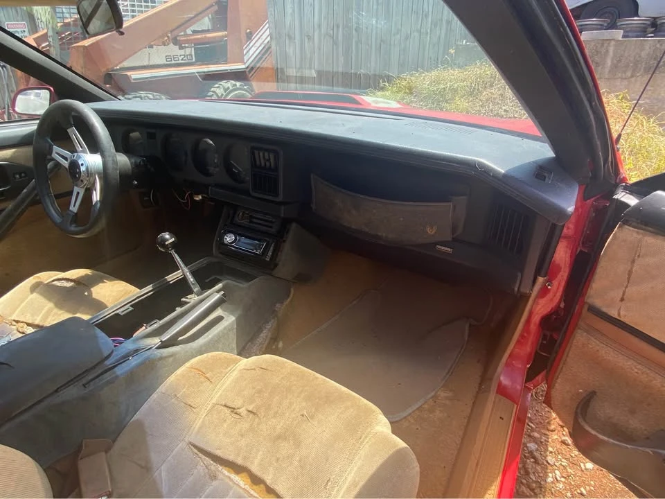 1990 Pontiac Firebird 3rd Gen - Image 7 of 10