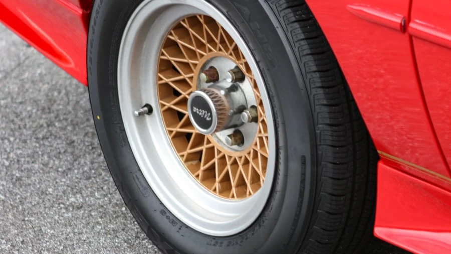 1990 Pontiac Firebird Trans Am 3rd Gen - Image 21 of 31