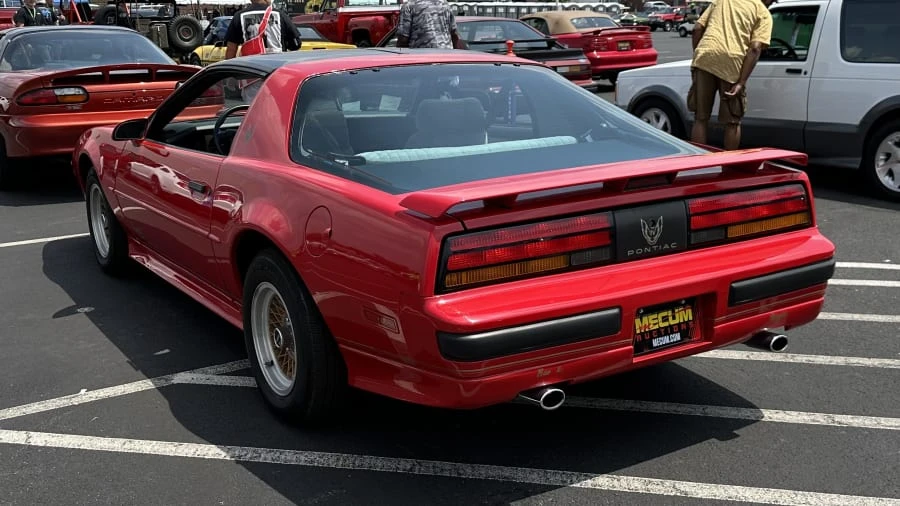 1990 Pontiac Firebird Trans Am 3rd Gen - Image 2 of 6