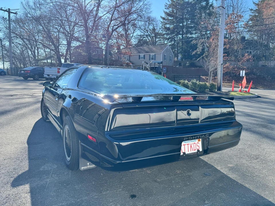 1990 Pontiac Firebird 3rd Gen - Image 14 of 30