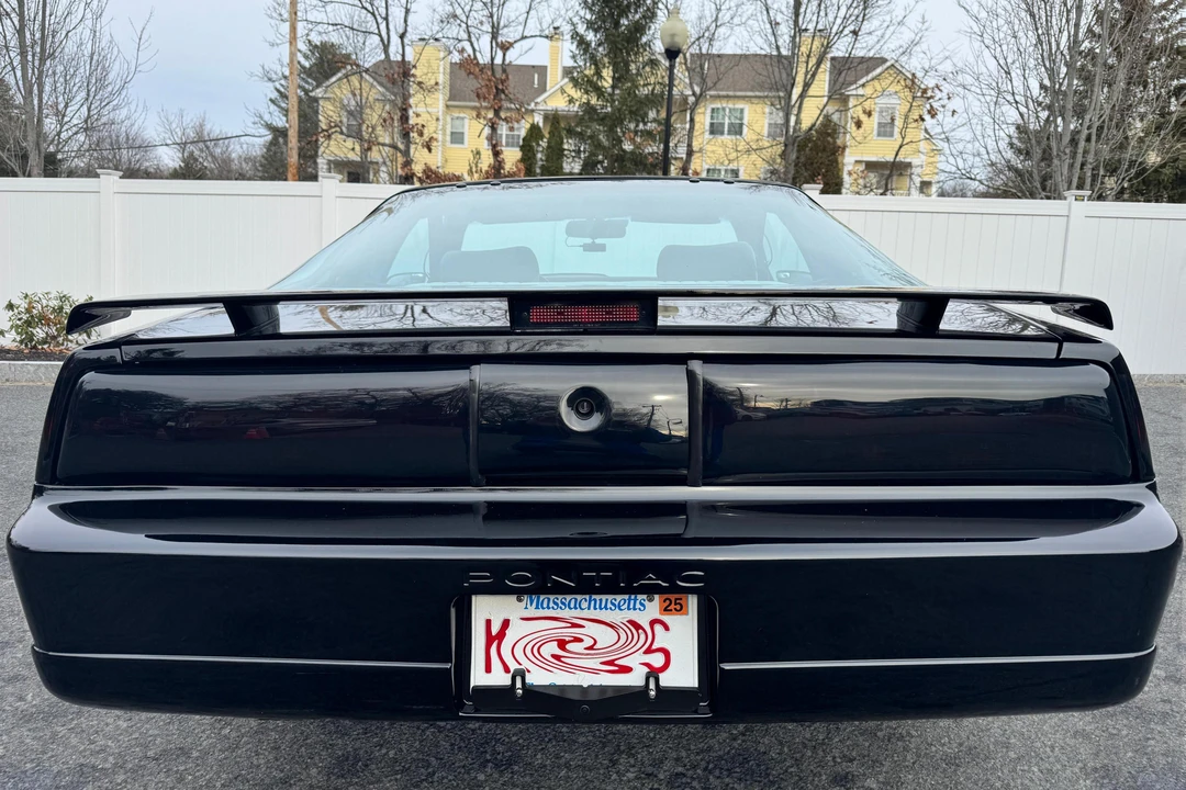 1990 Pontiac Firebird 3rd Gen - Image 5 of 30