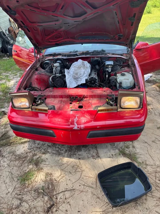 1990 Pontiac Firebird 3rd Gen - Image 2 of 5