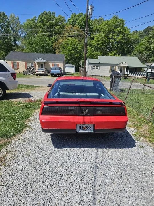 1990 Pontiac Firebird 3rd Gen - Image 7 of 11