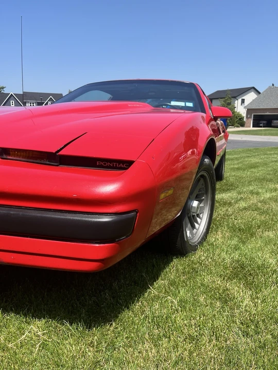 1990 Pontiac Firebird Formula 3rd Gen - Image 11 of 31