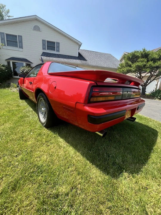 1990 Pontiac Firebird Formula 3rd Gen - Image 15 of 31