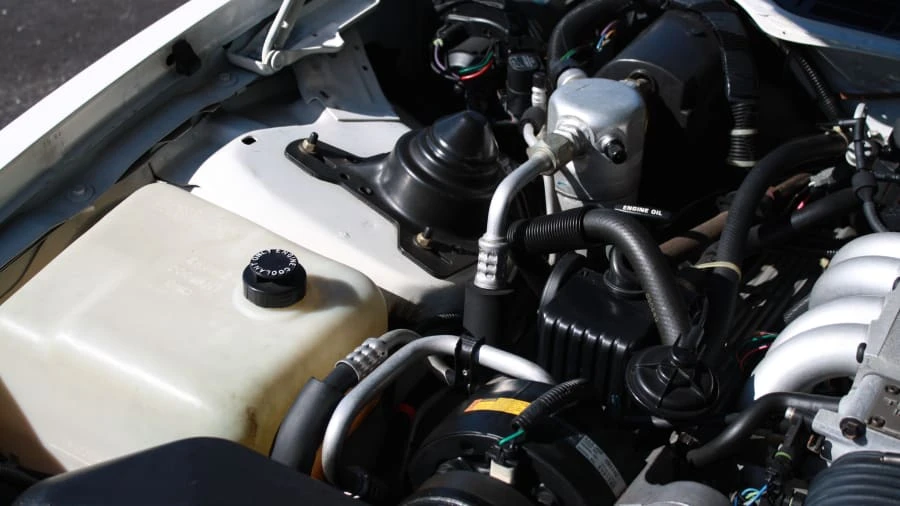 1990 Pontiac Firebird 3rd Gen - Image 15 of 22