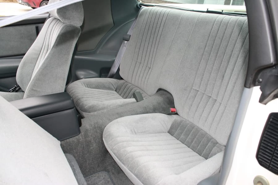 1990 Pontiac Firebird 3rd Gen - Image 11 of 22
