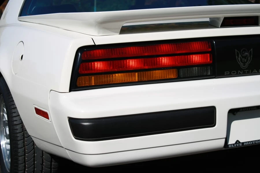 1990 Pontiac Firebird 3rd Gen - Image 7 of 22