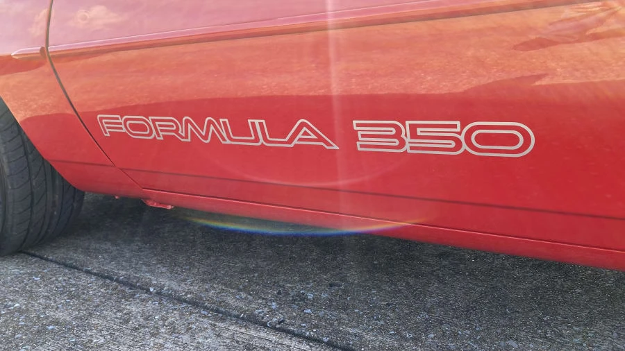 1990 Pontiac Firebird 3rd Gen - Image 11 of 15