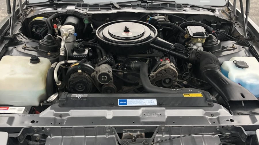 1990 Pontiac Firebird 3rd Gen - Image 6 of 11